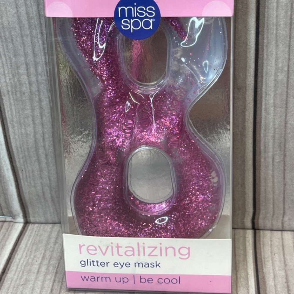 Miss Spa Revitalizing Glitter Eye Mask Pink